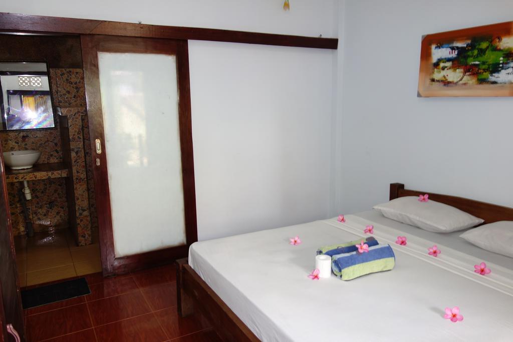 Banana Leaf Bungalow Gili Trawangan Exterior photo