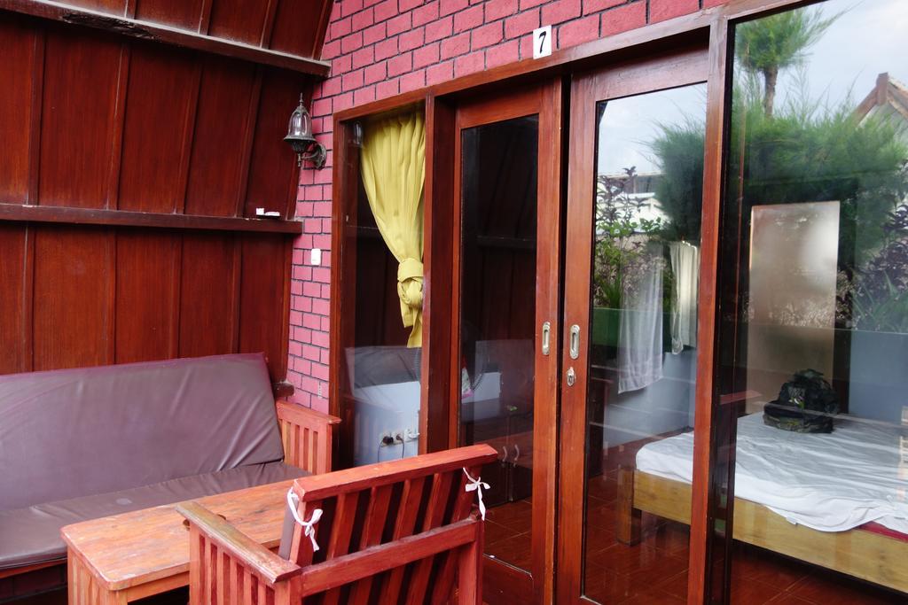 Banana Leaf Bungalow Gili Trawangan Exterior photo